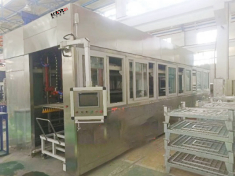 單工位旋轉(zhuǎn)噴淋清洗機的清潔更有優(yōu)勢嗎？